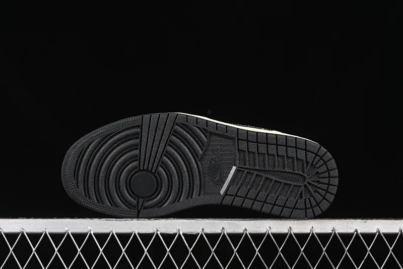 All categories Air Jordan Jordan series basketball shoes Air Jordan 1 Low Air Jordan 1 Low "Coconut Milk Black" AJ1 Joe 1 island style low-top cultural basketball shoes HQ3437-101